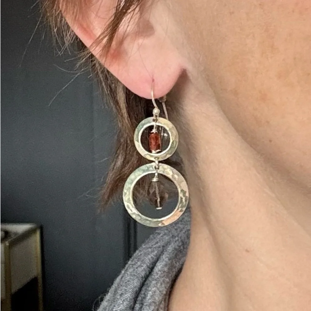 Vintage Sterling Silver Hammered Hoop Earrings with Amber and Smokey Quartz - Picture 3 of 4
